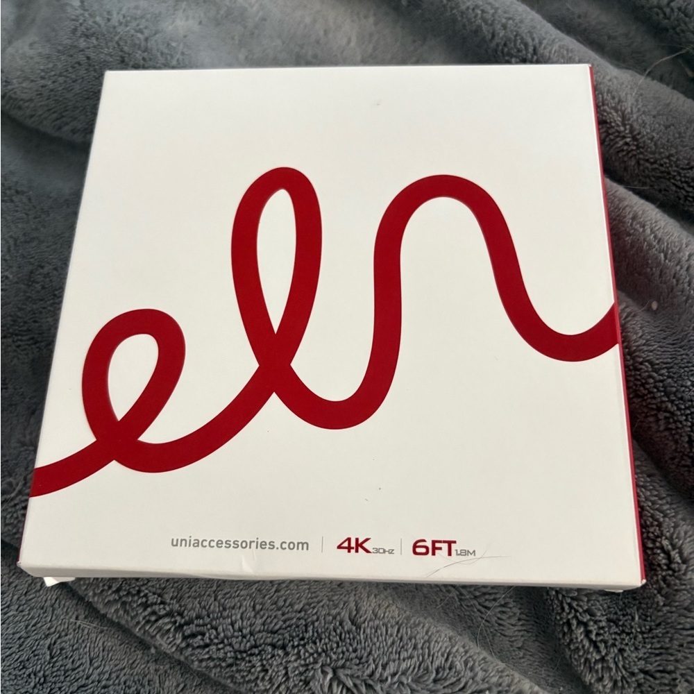 Red and White 6FT Charging Cable - Picture 1 of 2